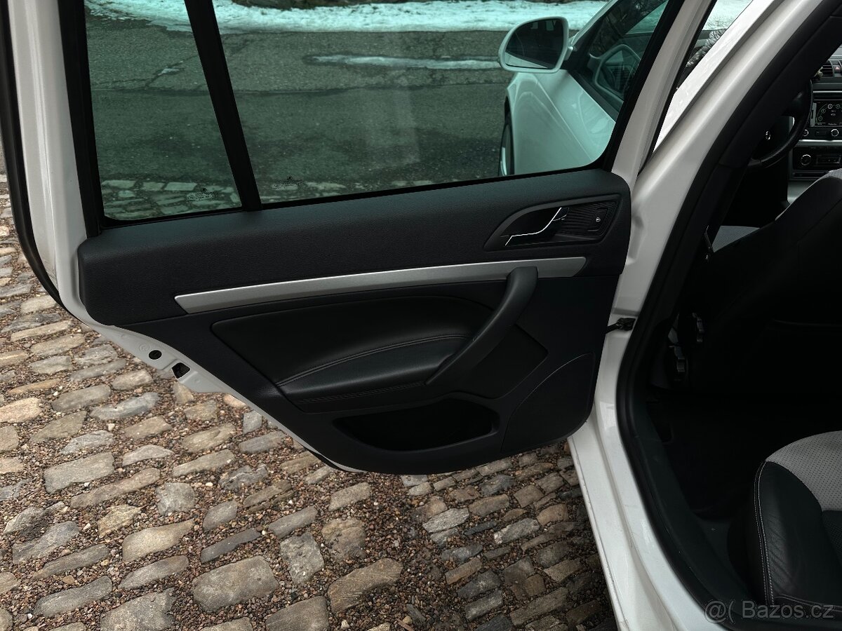 Škoda octavia 2 rs 2.0 tfsi facelift - 9