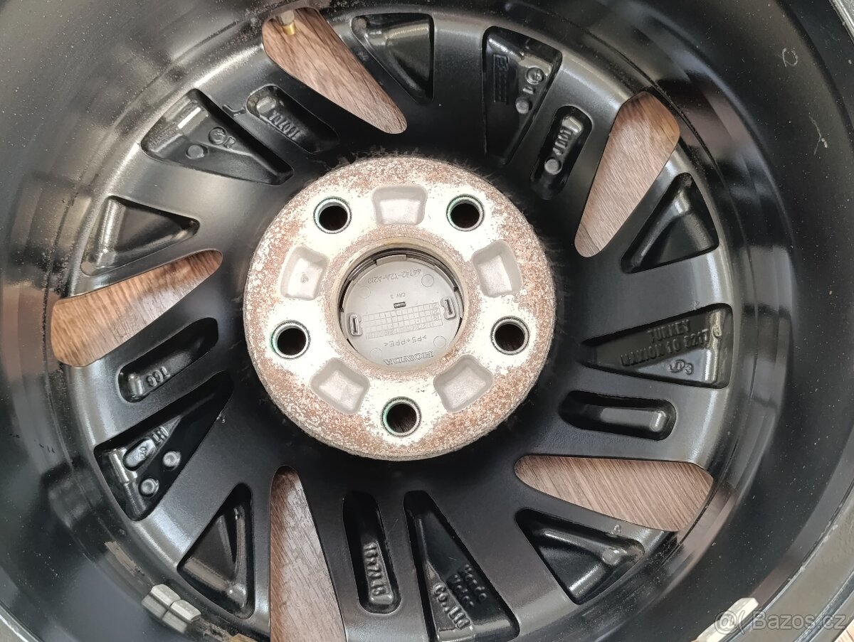 5x114,3 Honda Civic X 7Jx16 ET45 č.16070A alu disky - 9