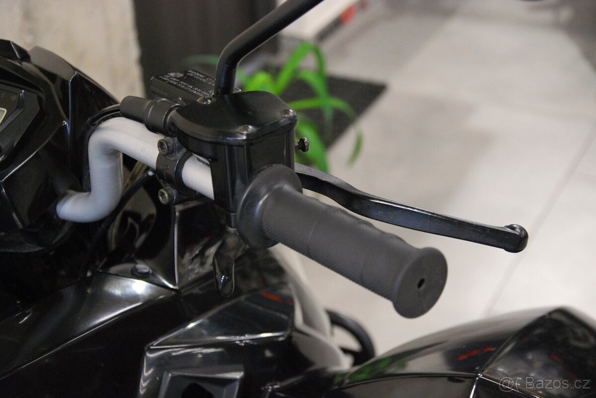 Access Tomahawk 300 - hezký stav, dvě sady kol - 9