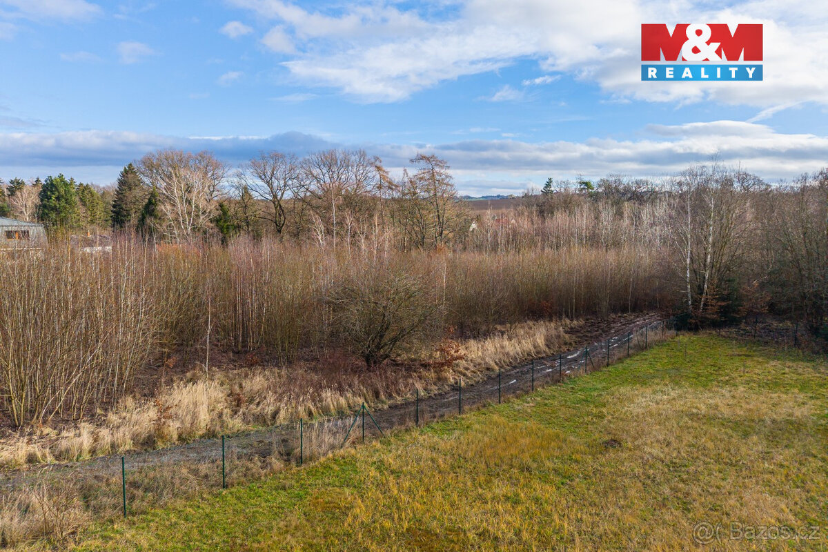 Prodej 1/2 pozemku k bydlení, 5147 m² - 9