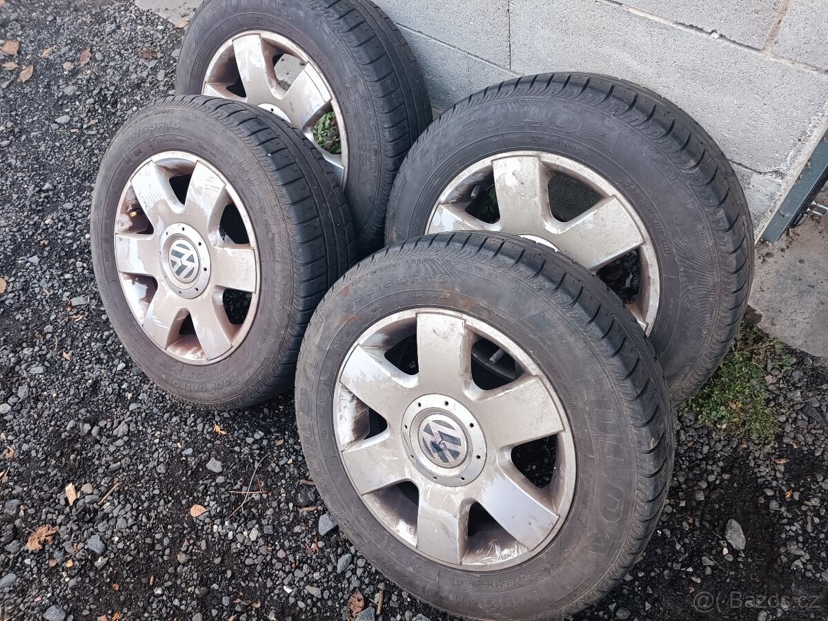 VW Caddy Life 1.9 TDI 77kW 7 míst - 9