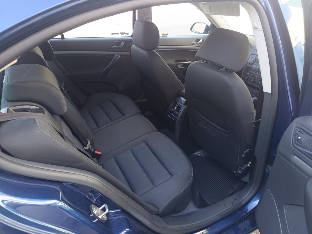 Škoda octavia 1.9 TDI 77 Kw 2008 - 9