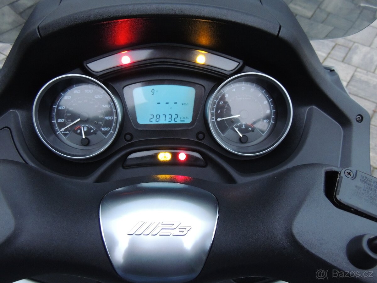 PIAGGIO MP3 500 LT 2018 ,,B" řidičák - 9