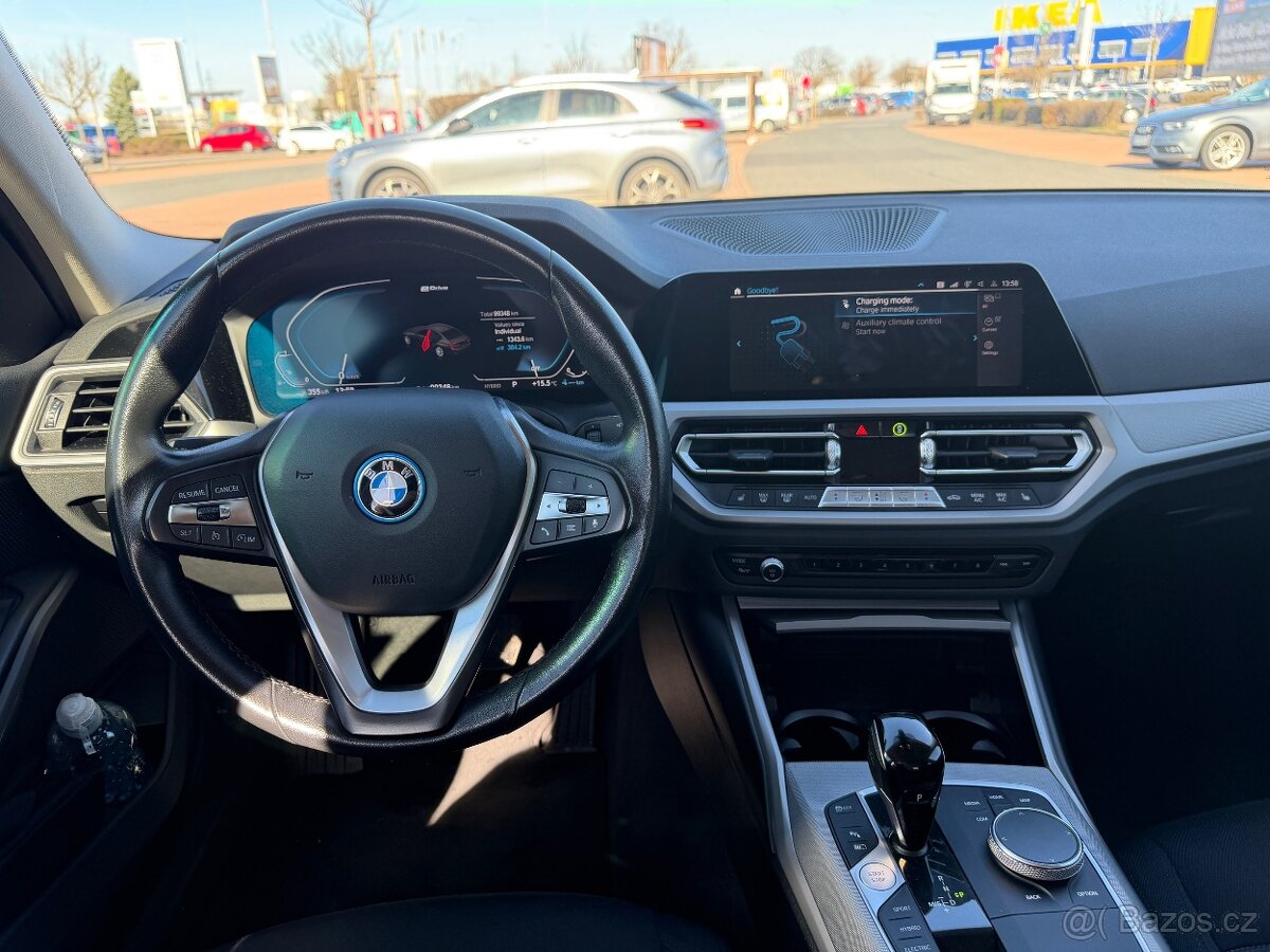 BMW Řada 3, 320e 2,0/120kW - 9