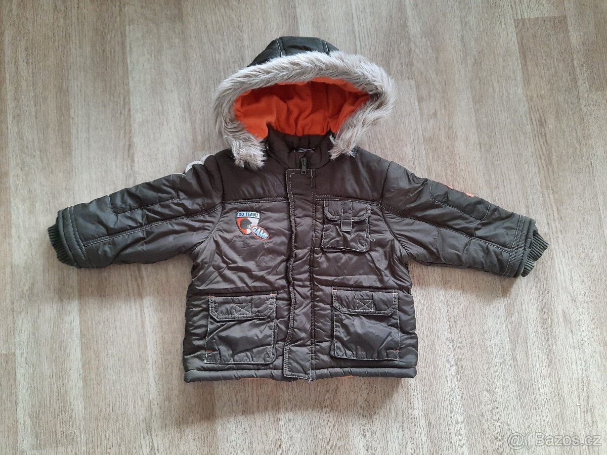 Zimní bunda, oteplováky, kalhoty, mikiny - 9