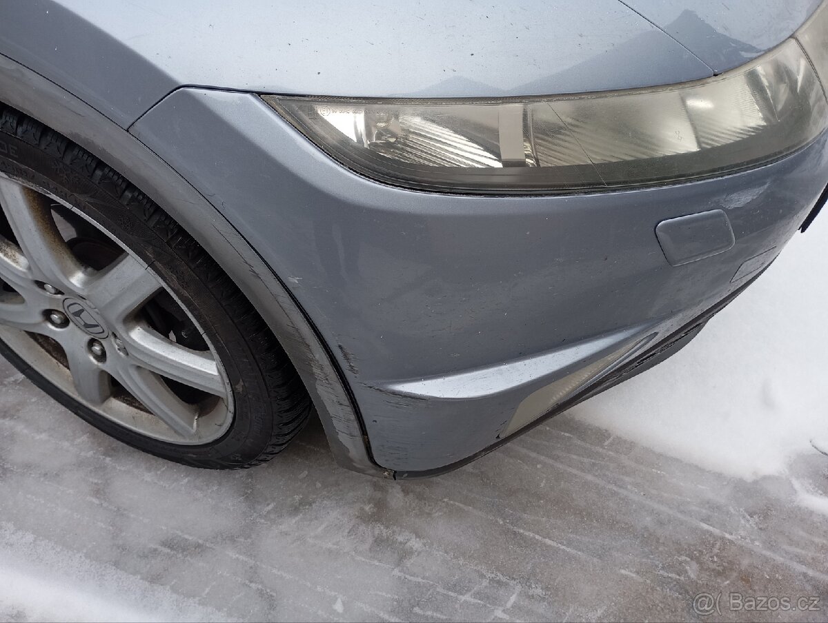 Honda Civic 8g 1.8i-Vtec,Tažné,(REZERVOVÁNO do 7.12) - 9