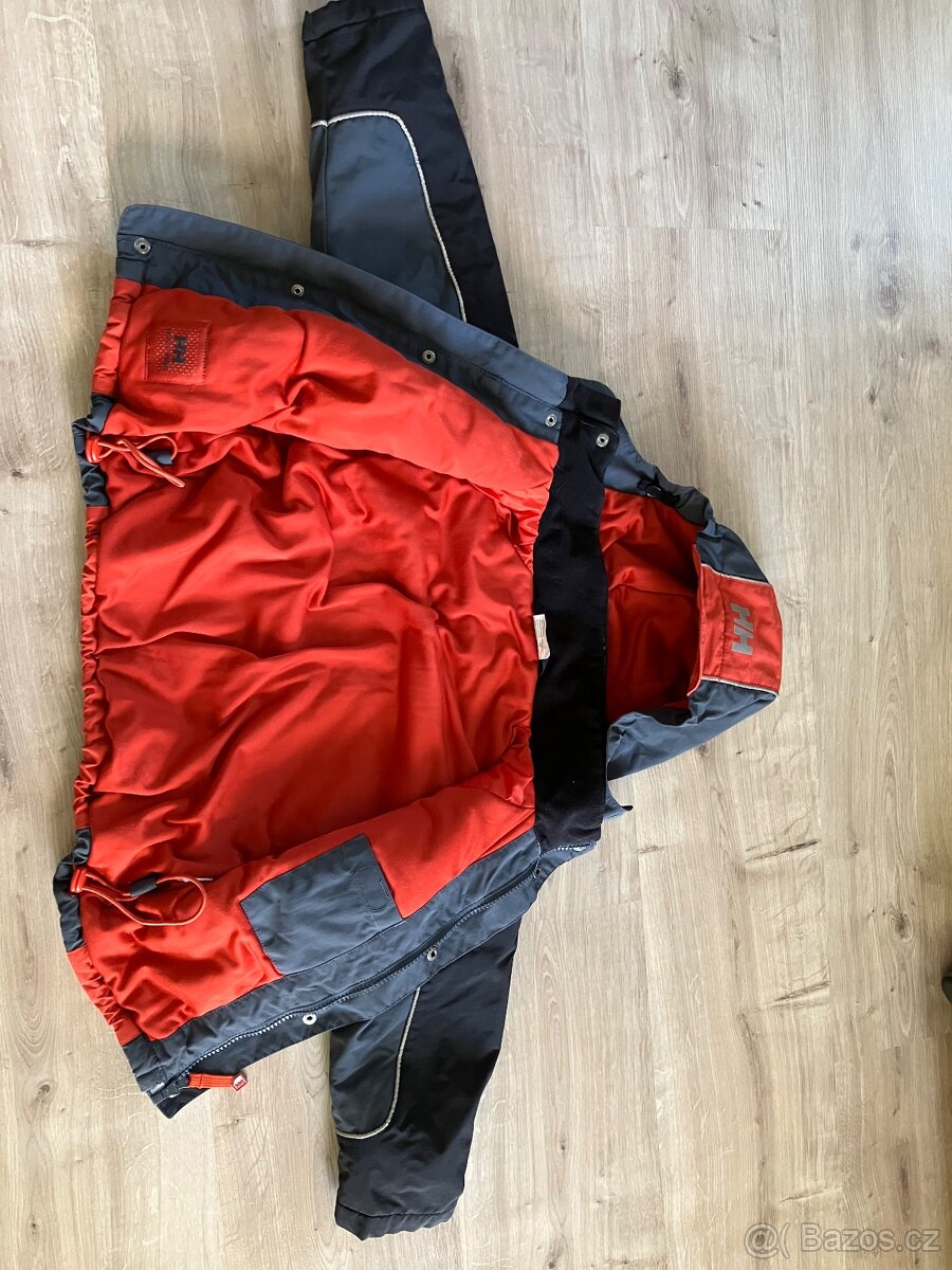 Lyžařský komplet Helly Hansen vel. 104 - 9