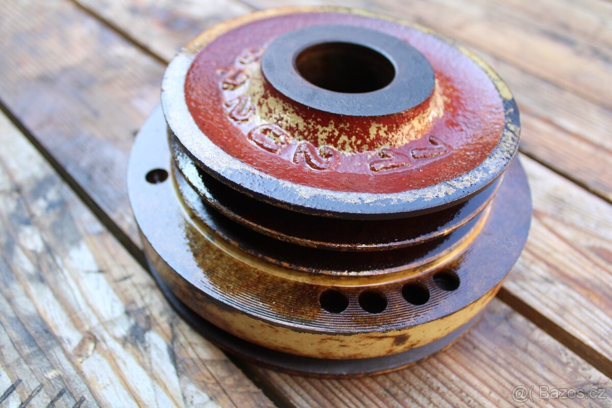 Zetor 8011 8111 10145 díly motoru - 9