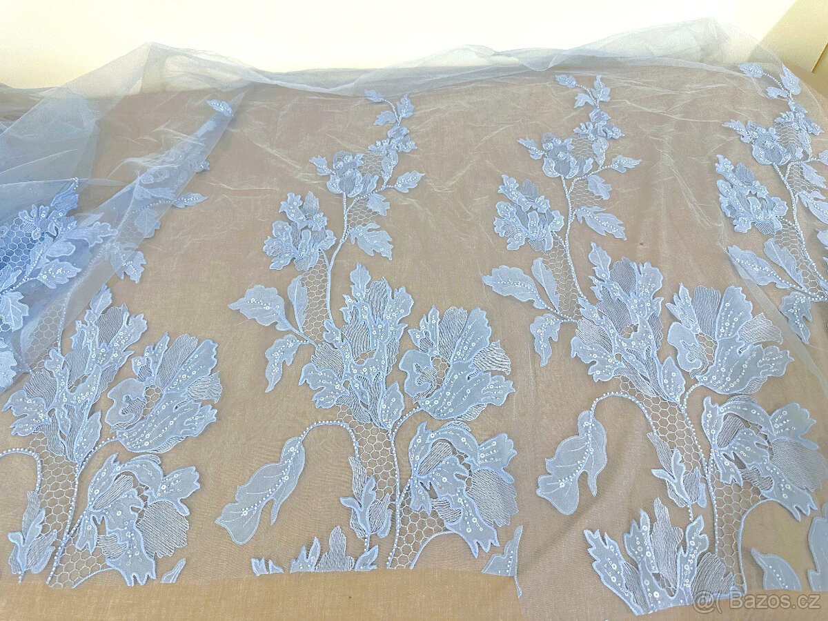 luxusní látka na plesové šaty krajka metráž vyšívaný tyl - 9