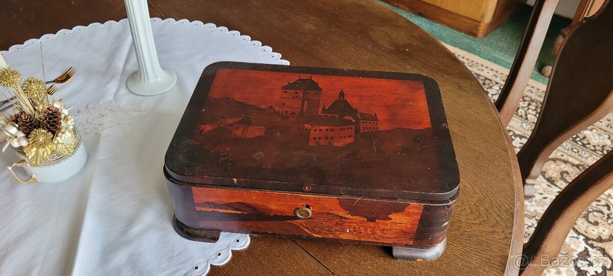 Sada dřevěných truhliček - 9