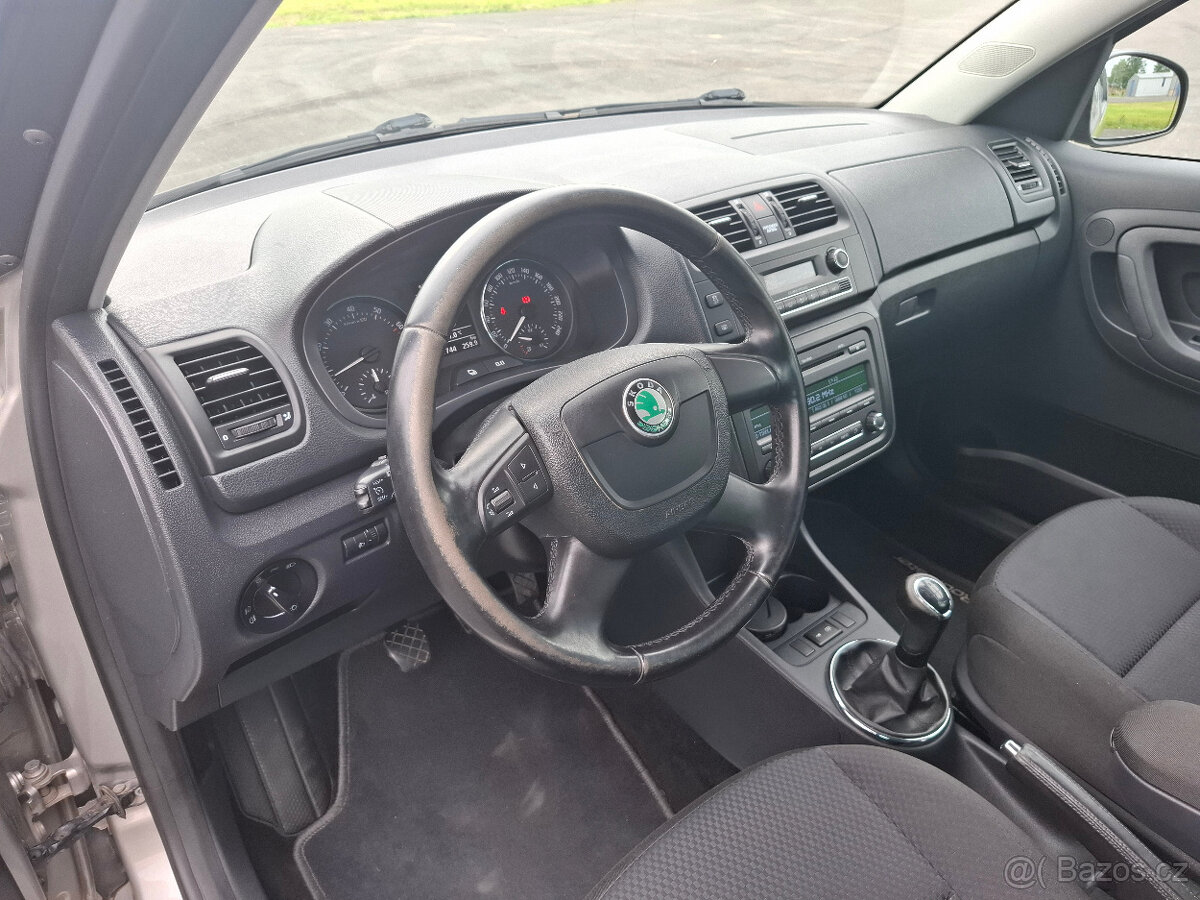 Škoda Roomster 1.2TSi 63kW,klimatizace,senzory - 9