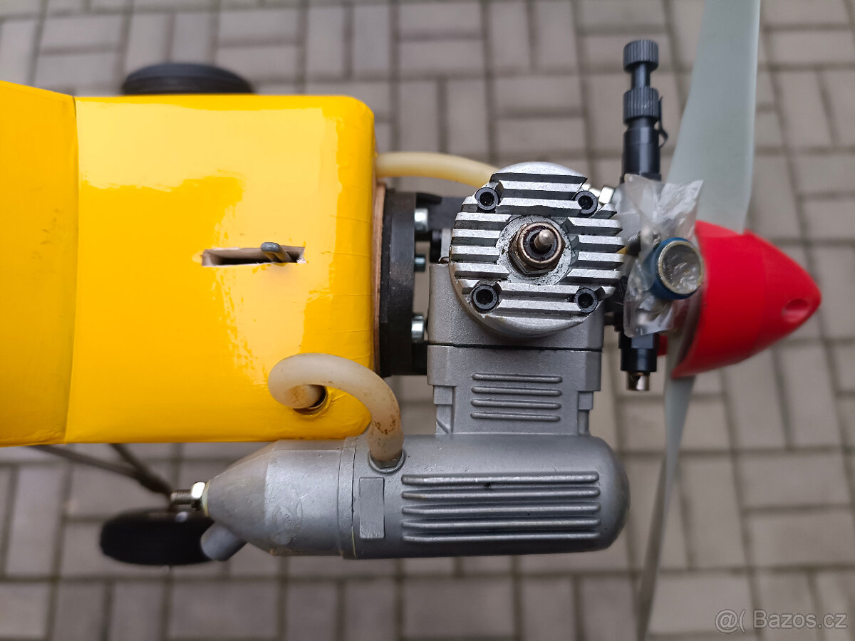 Starší ale nové nelétané rc letadlo nový motor ASP 15 Ultra - 9