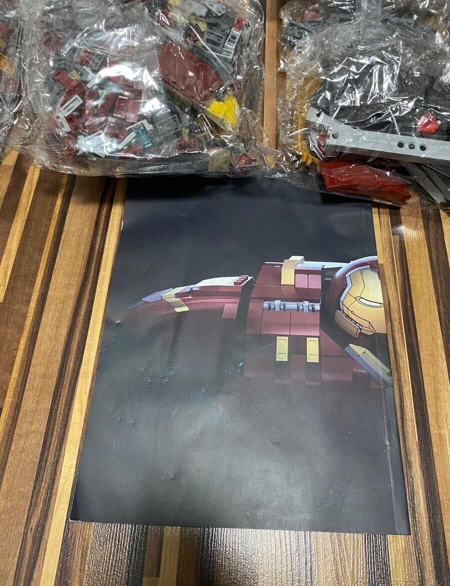 Hulkbuster Marvel 76210 - 9