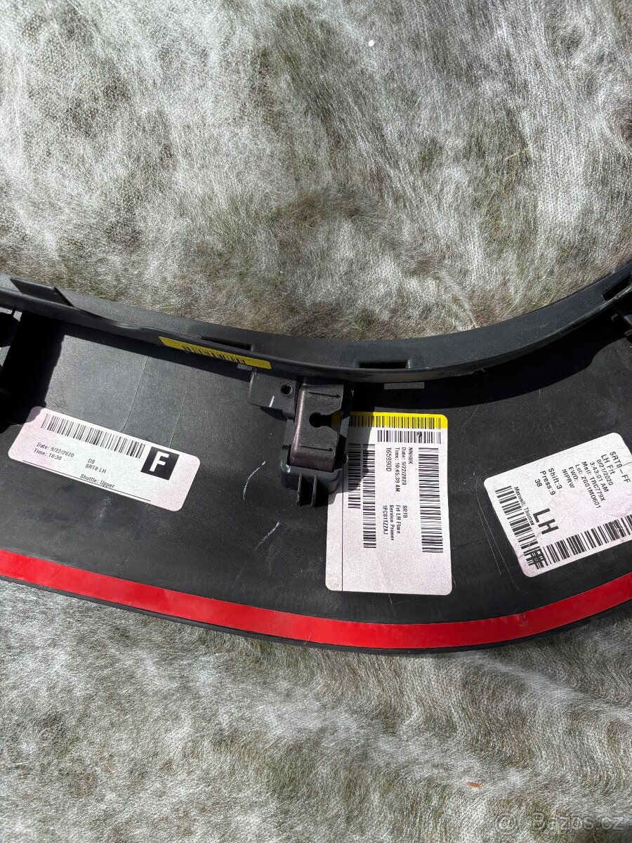 Jeep Grand Cherokee - 9