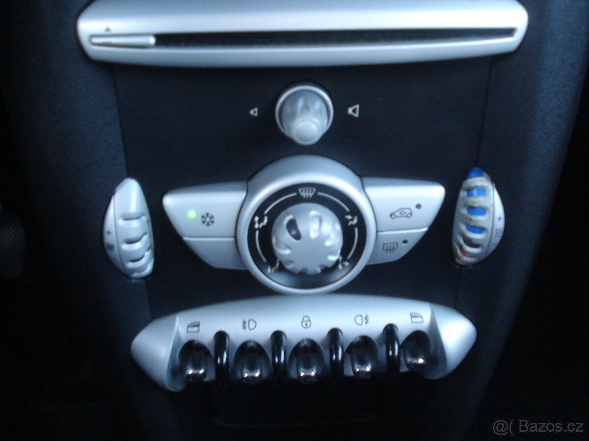 Mini Cooper, 1.6 i -16 V KŮŽE - 9