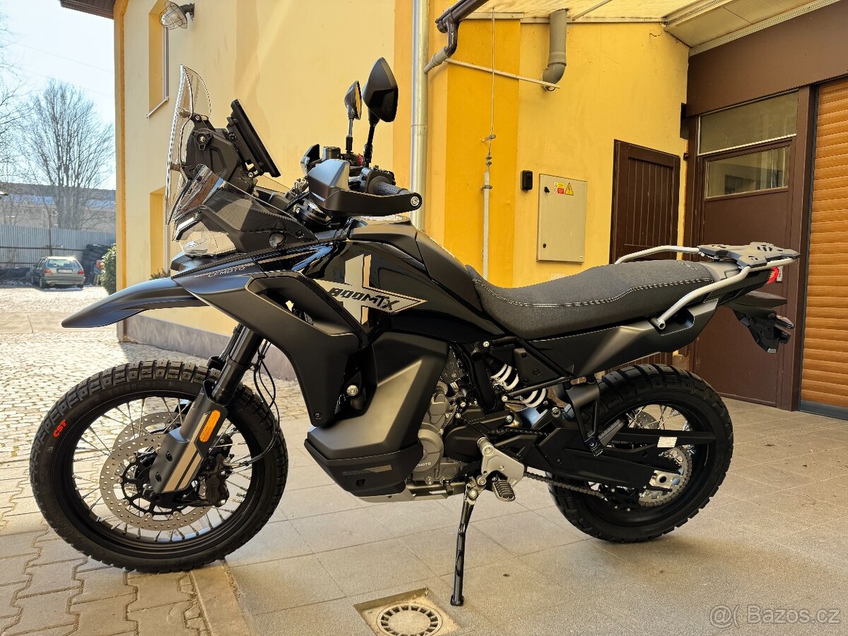 CFMOTO 800MT-X černá - sleva 8.000Kč na doplňky - 9