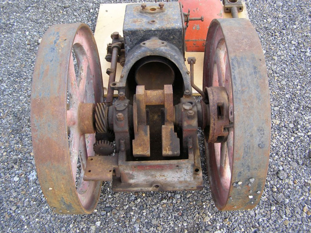 Prodám stabilní motor Benz 4-5 HP - 9