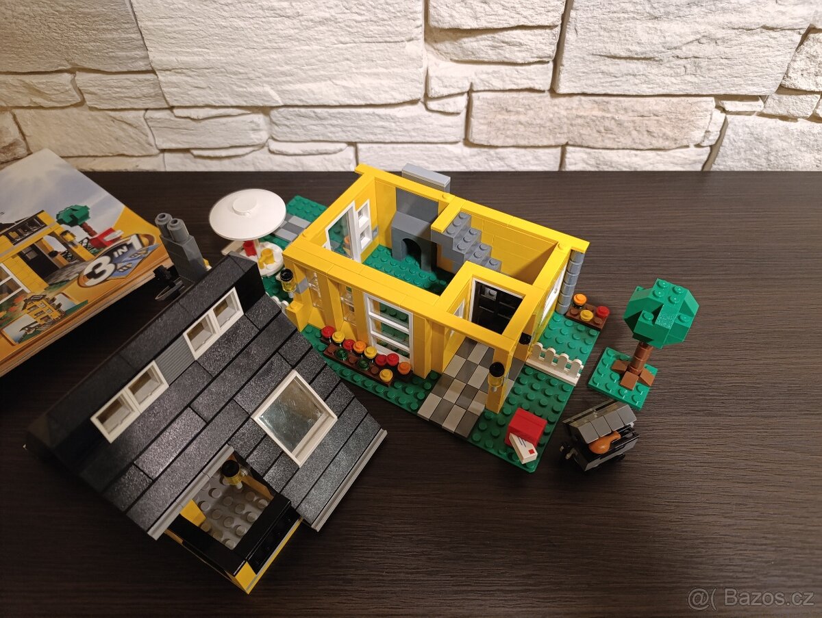 Lego 4996 plážový dům a 10720 helikoptéra. - 9