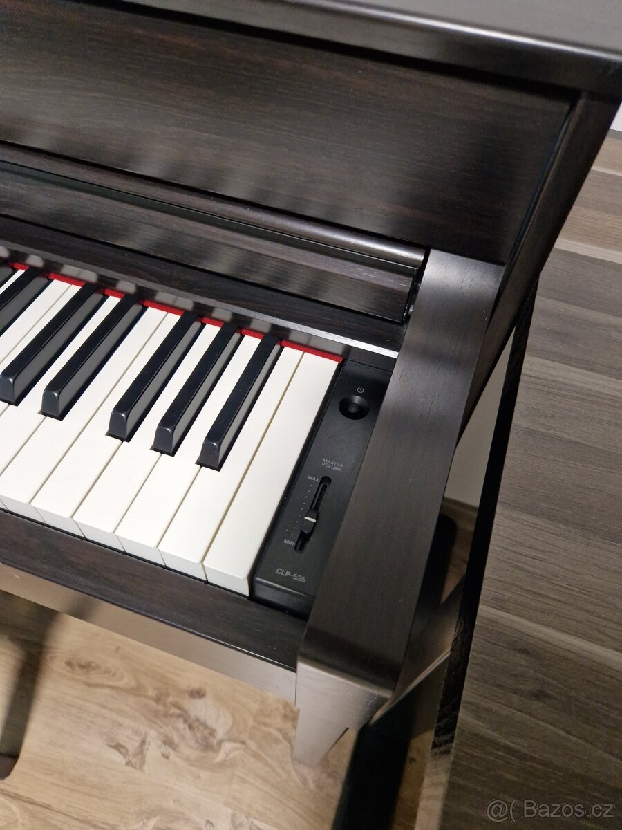 Digitální piano Yamaha Clavinova CLP-535 R - 9
