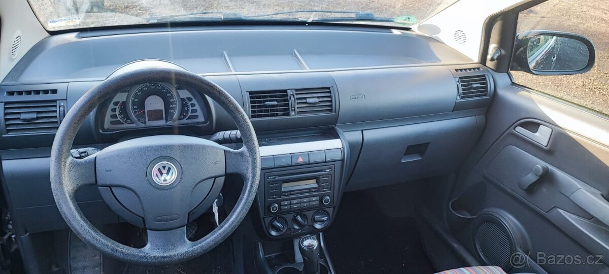 Volkswagen Fox 1.2 - 9