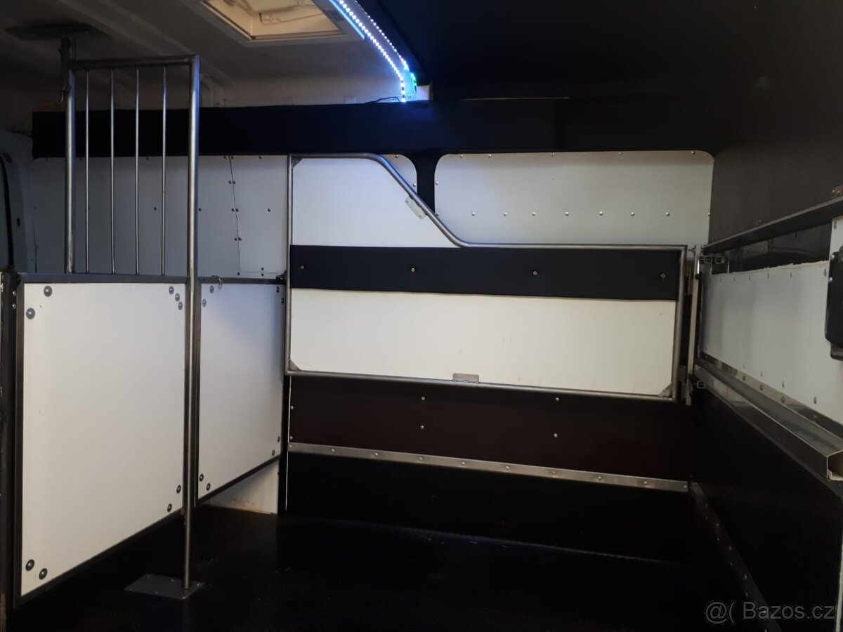 Opravy, servis přívěsů a autopřepravníků - 9