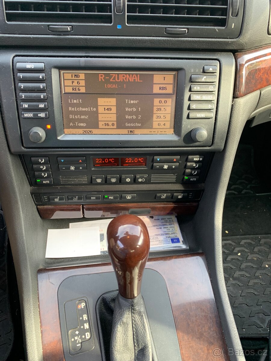 BMW 740d e38 - 9
