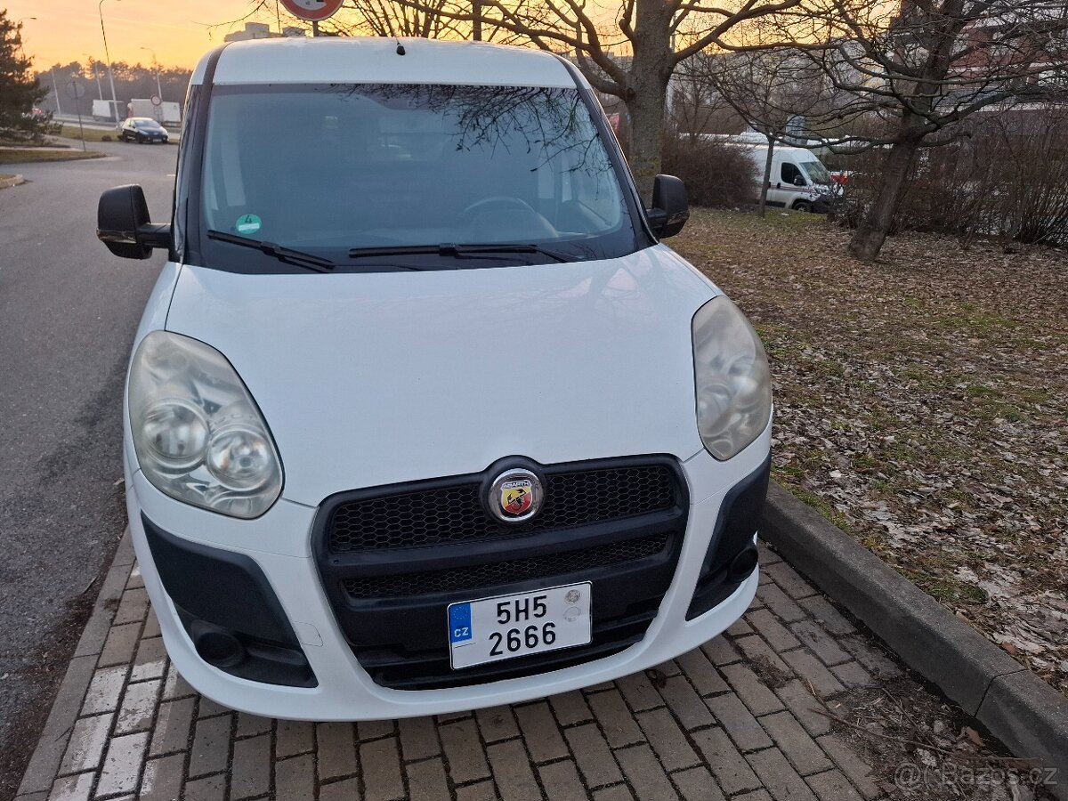 Fiat Dobló 1.3 JTD - 9