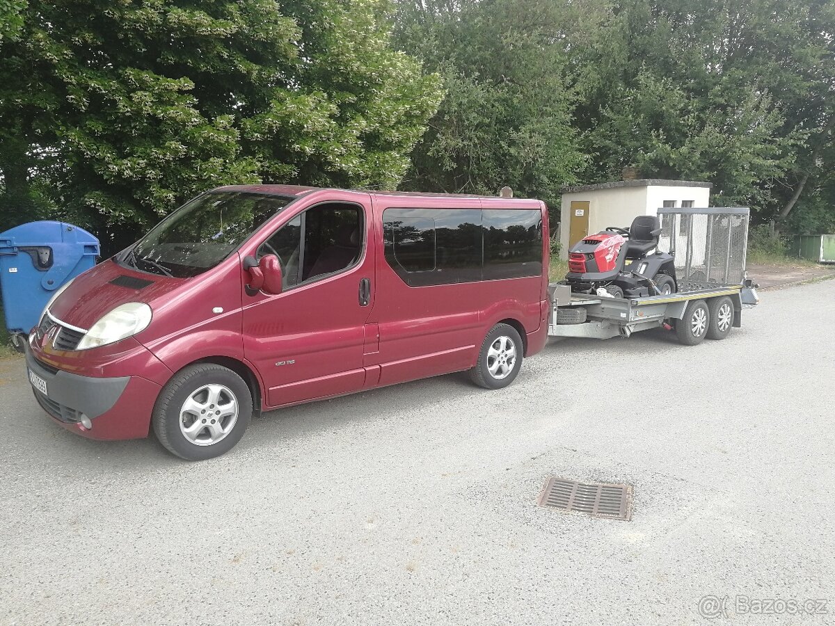 Renault Trafic Pasanger - 9