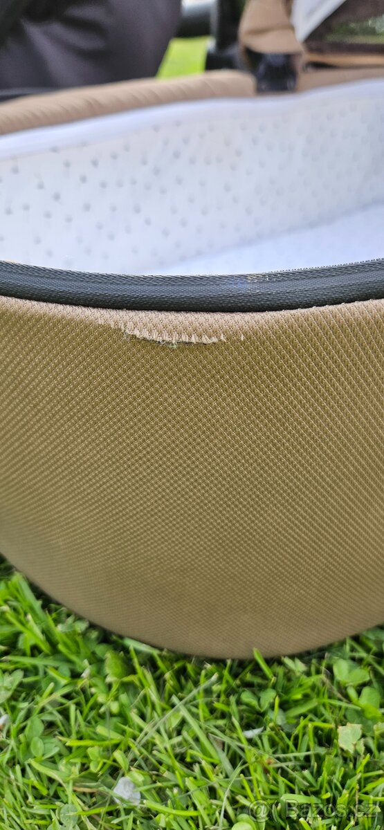 Kočárek po jednom dítěti - 9