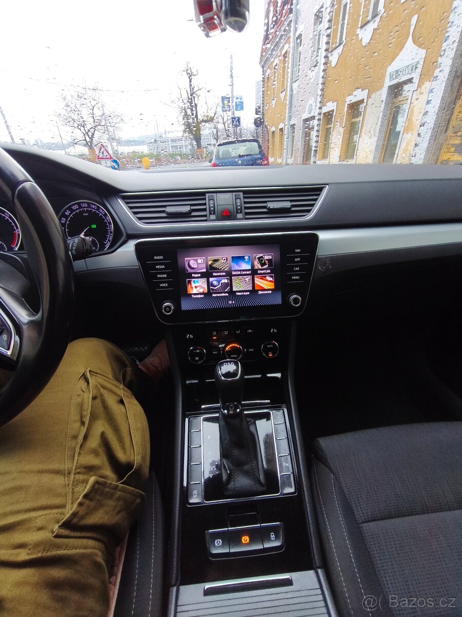 SKODA SUPERB 1.6 TDI · 88 kW · DSG 2018 - 9