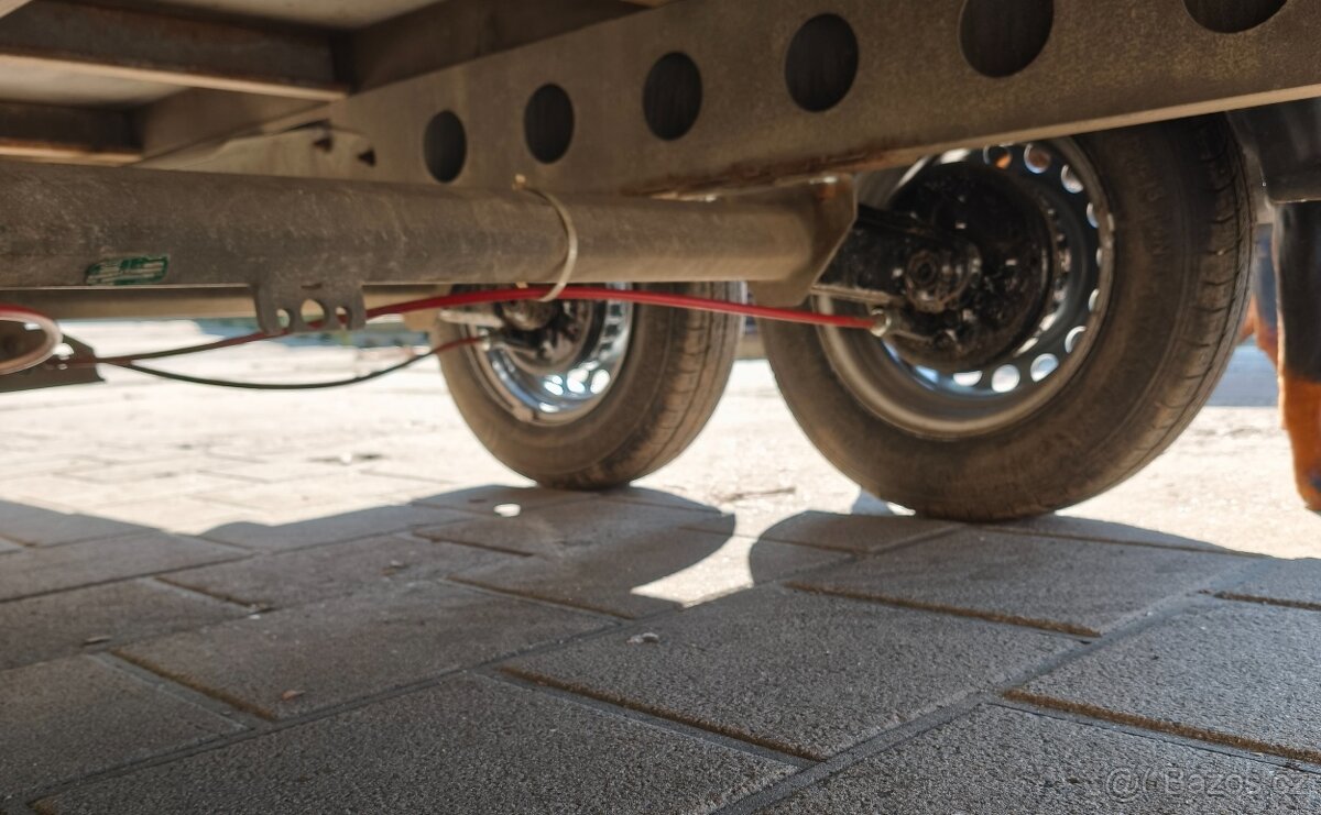 Přívěsný vozík dvouosý - 9