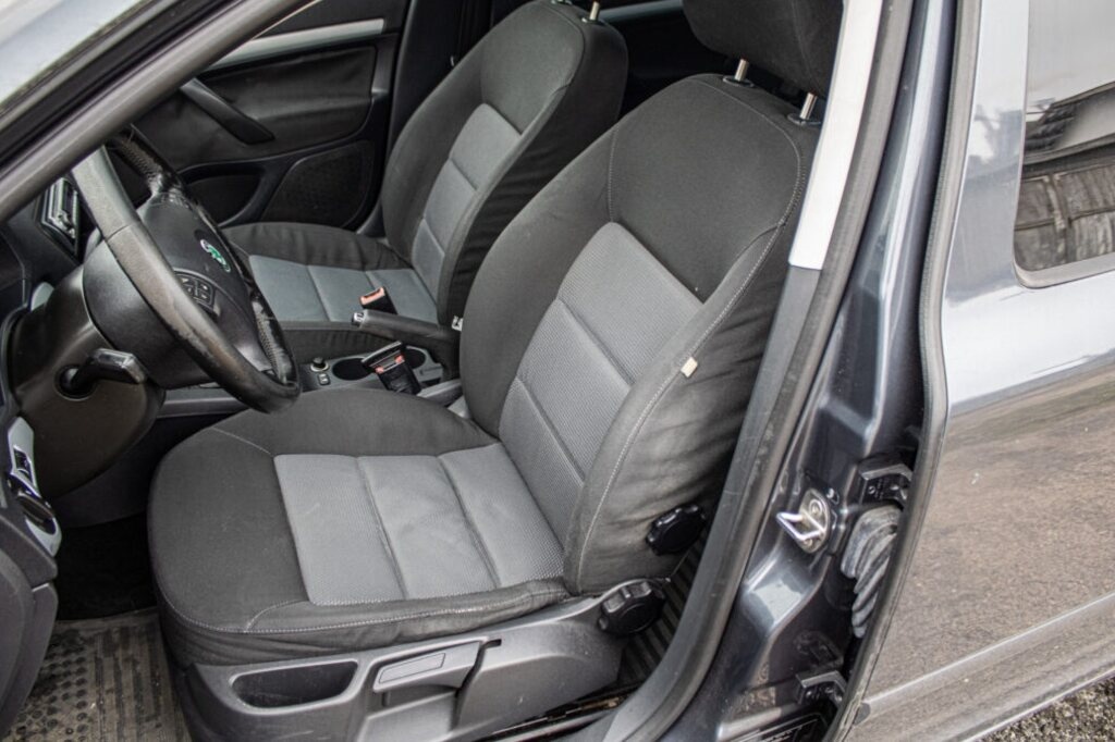 Škoda Octavia 2 z roku 2007 - 9