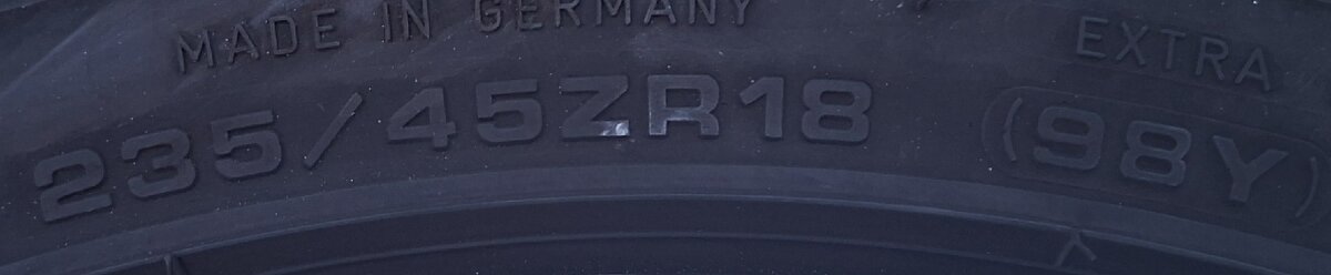 Al kola Ford 235/45R18 - 9