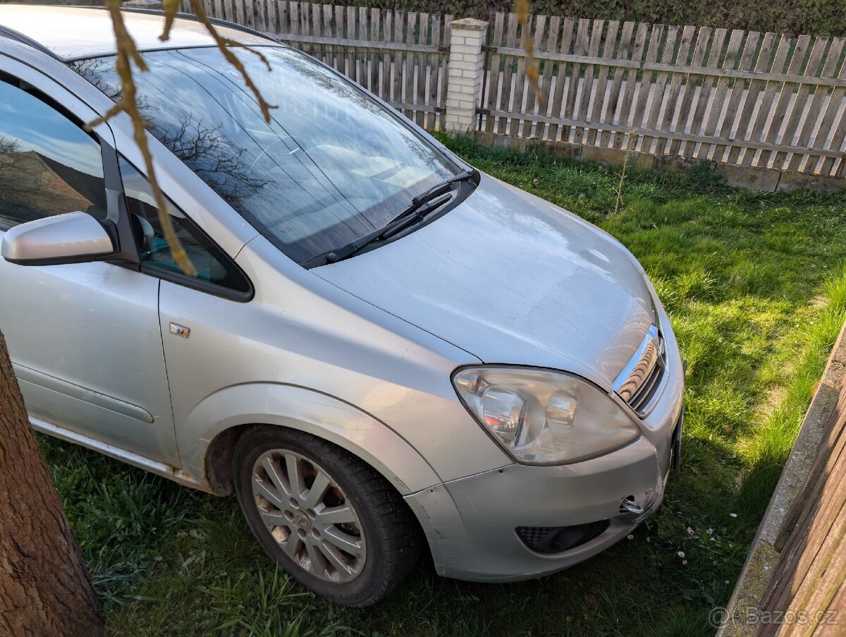 Zafira b - diesel - nepojizdna na dily - 9