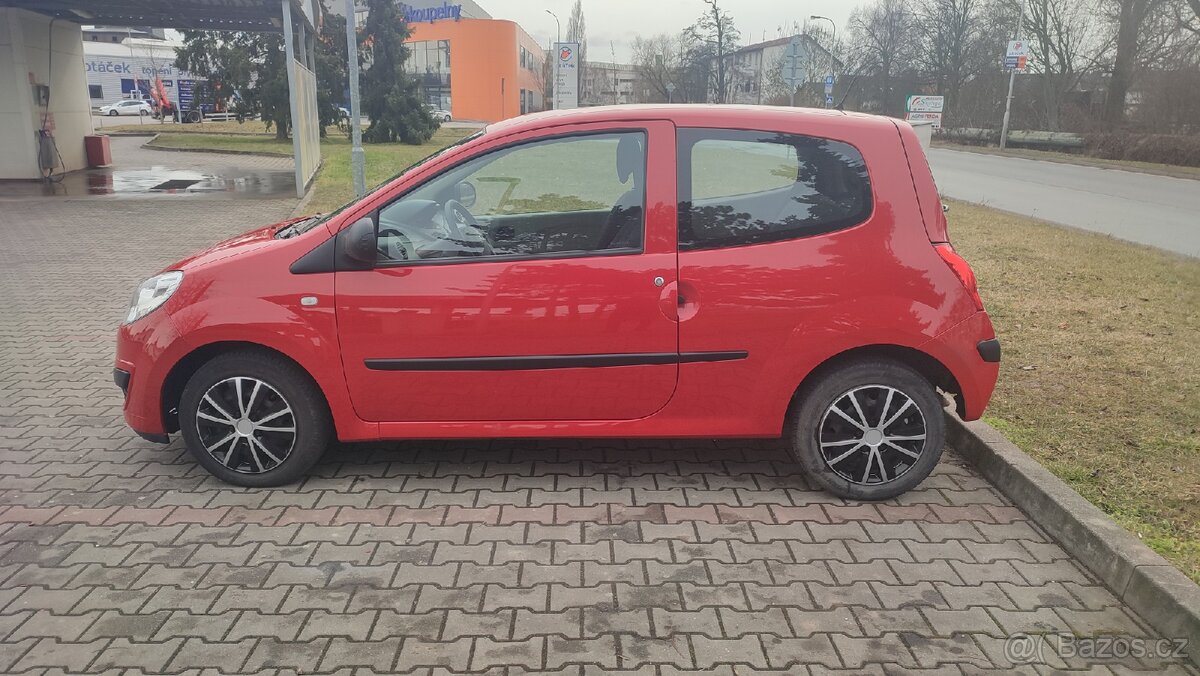 Renault Twingo 1,2i 43kw 2008 - 9
