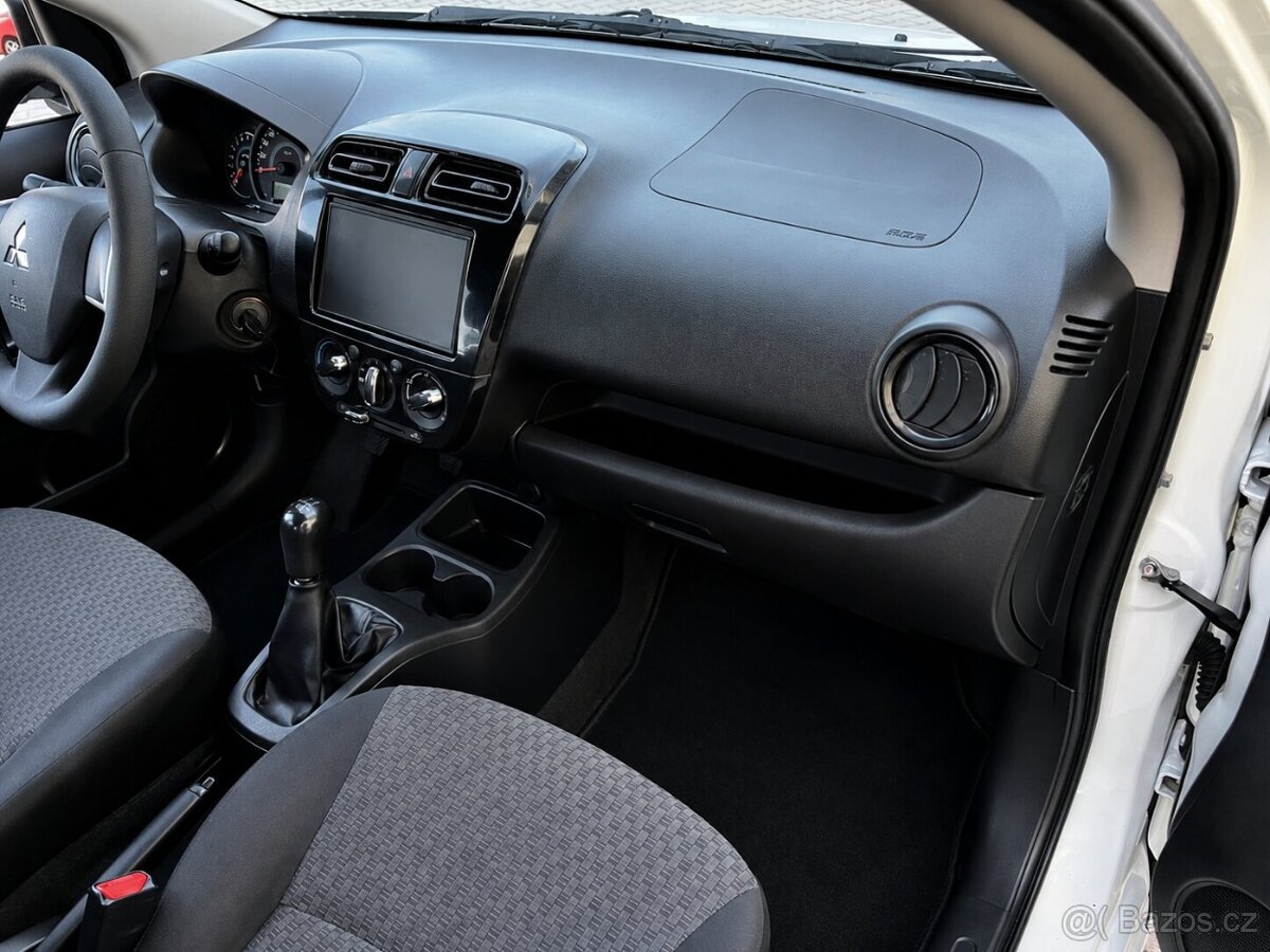 Mitsubishi Space Star 1,0i (52kW)STK DO 7/2028 - 9