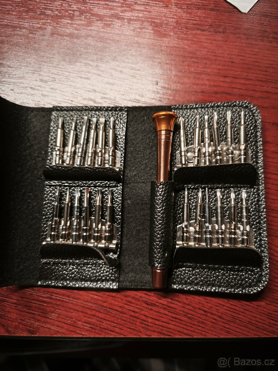 Drobné dárky,plastiky ap. - 9