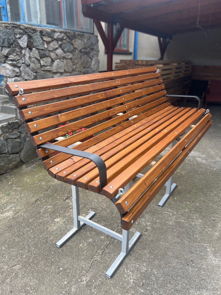 Zahradní lavička - 9