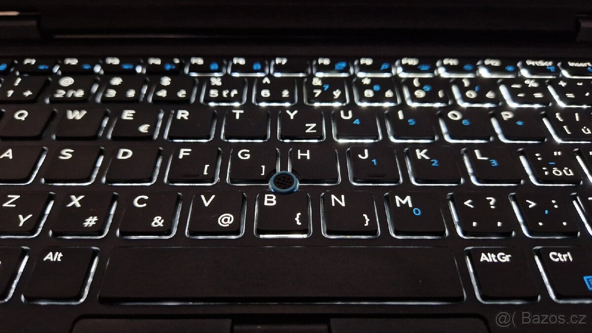 Rychlý notebook Dell Latitude E5450 - 9