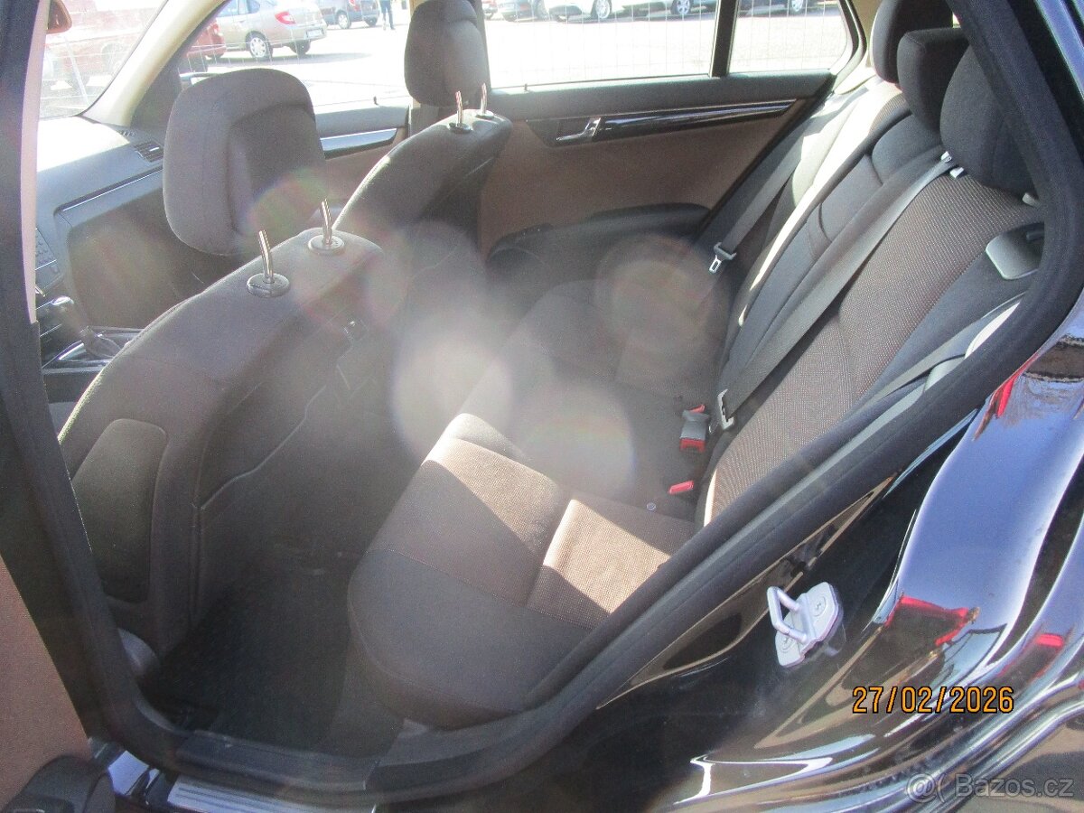 Mercedes Benz C 200 CDi - 9
