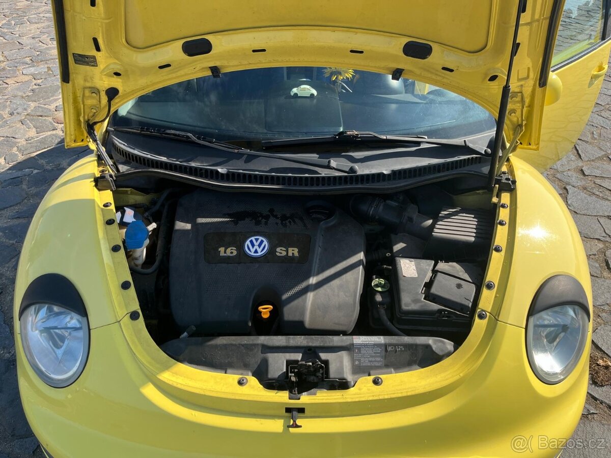 Volkswagen New Beetle 1.6 - 9