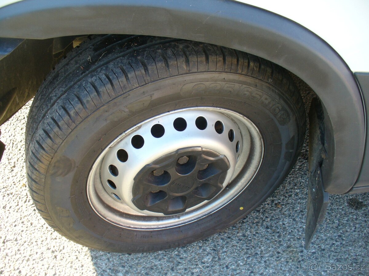 IVECO DAILY 2,3 35 140 S16 2020 nový model - 9