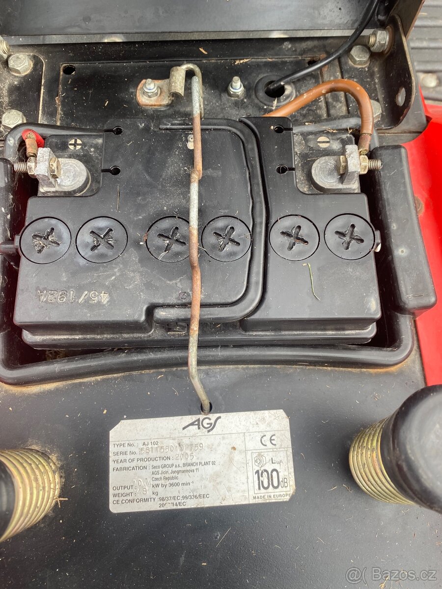 Sekaci traktůrek agrojet - 9