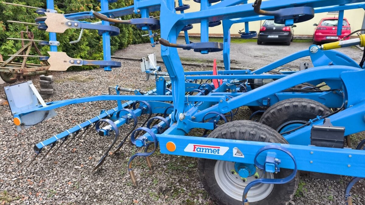 Farmet Verso 8 PS 2022 - 9