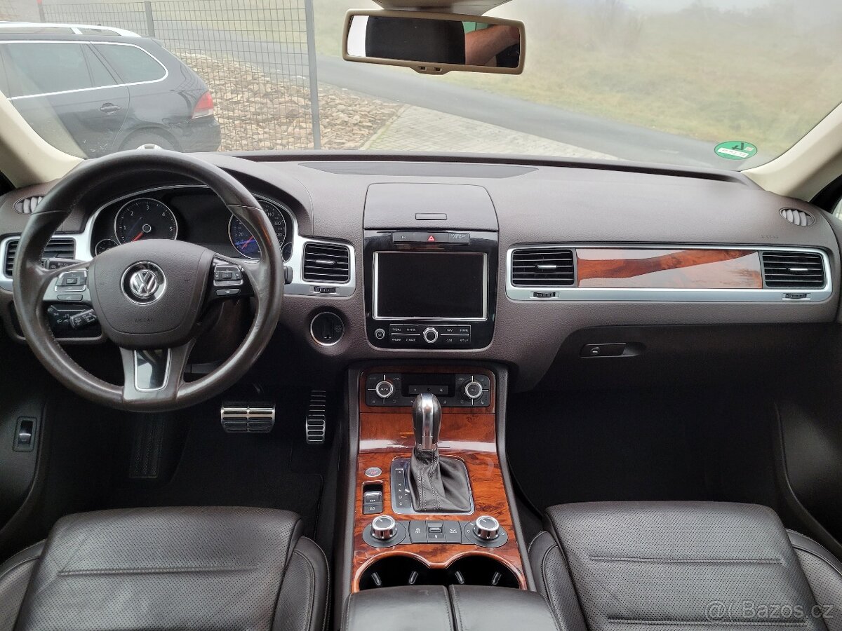 Volkswagen Touareg, 4.2TDI V8 Servisní knížka - 9