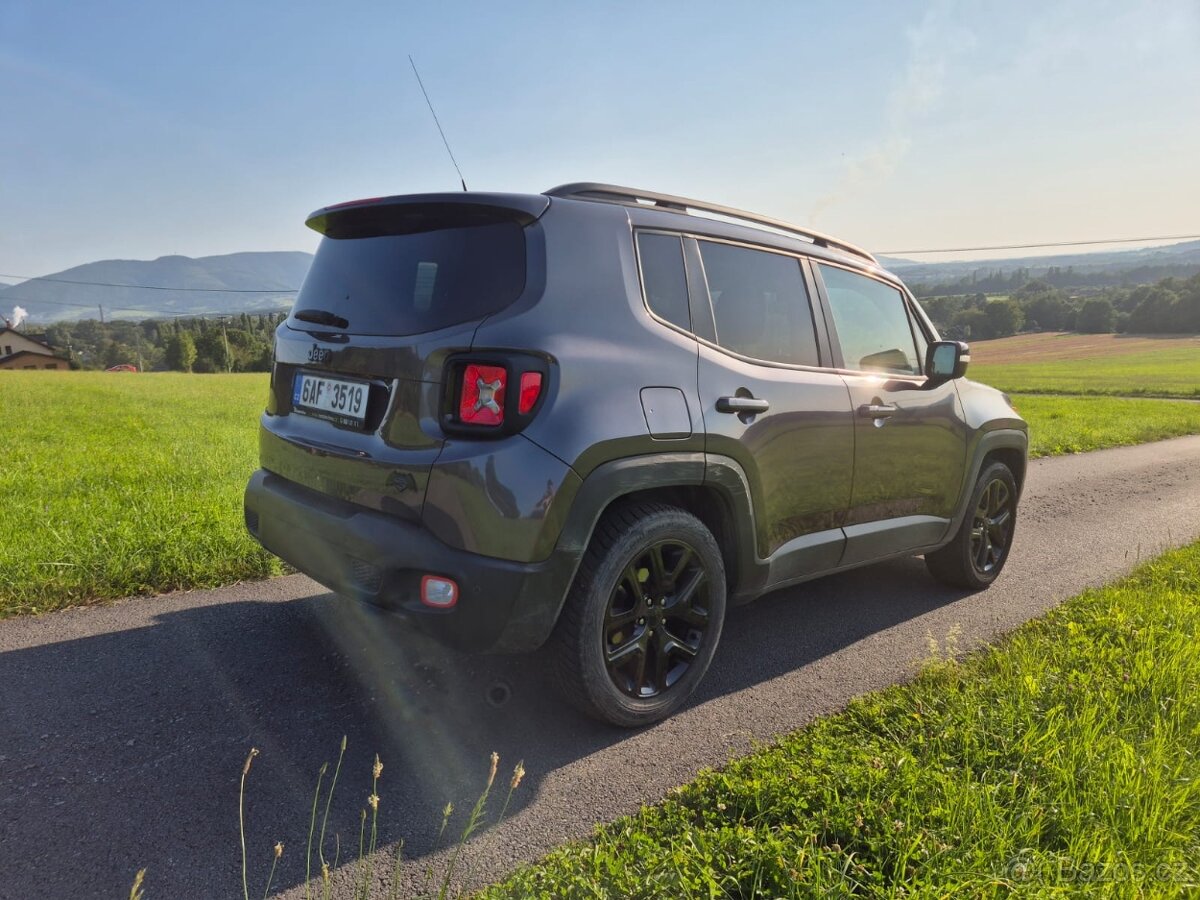 Jeep Renegade 1.6i 81 kW, r. v. 2016, první registrace 2017 - 9