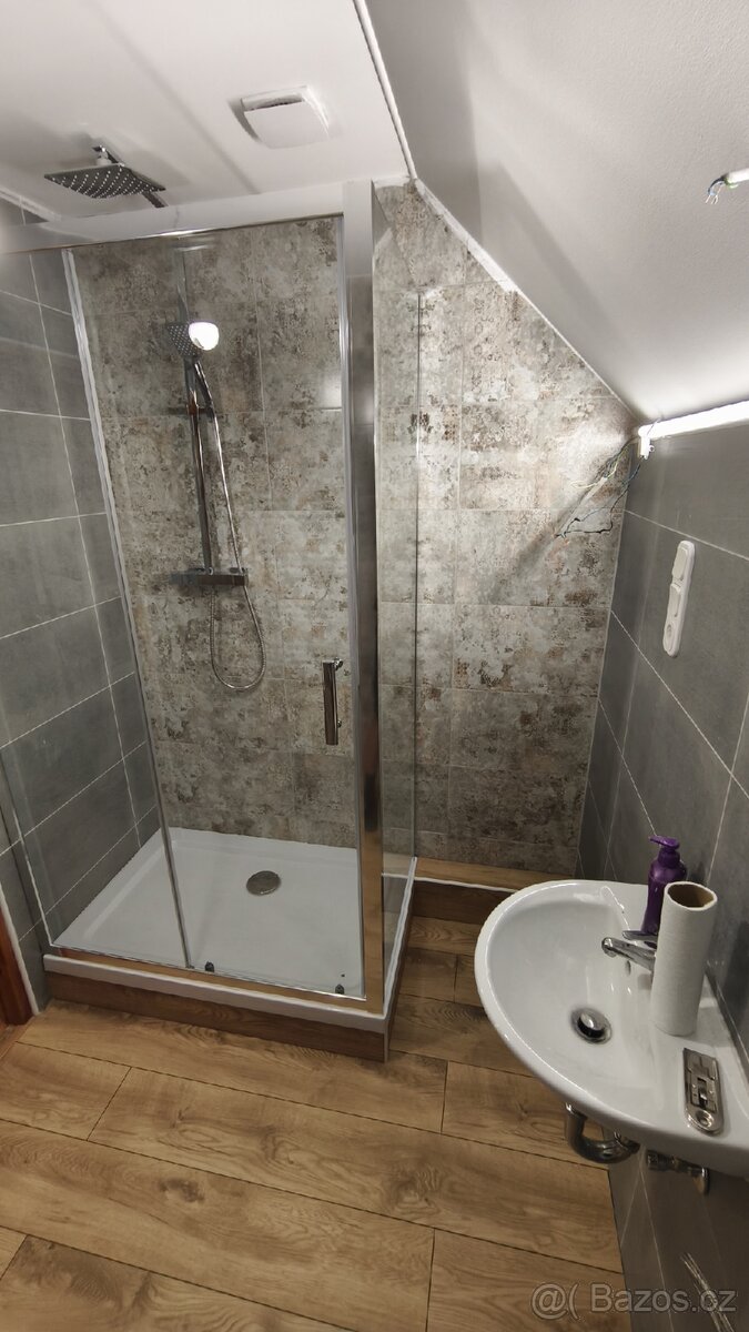 Práce všeho druhu - 9