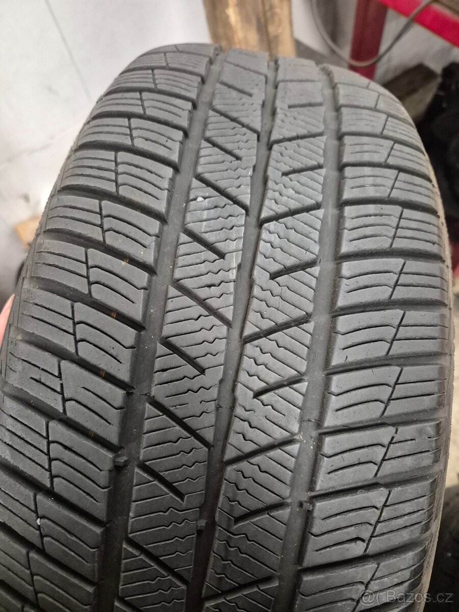 5x112 215/55 R17 - 9