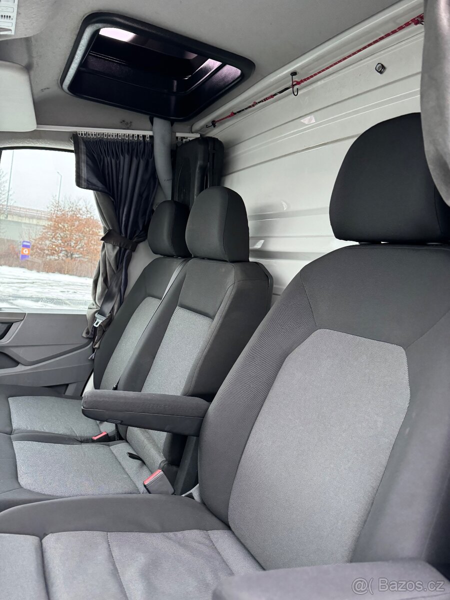 VW CRAFTER 2,0TDi plahtova dodavka - 9