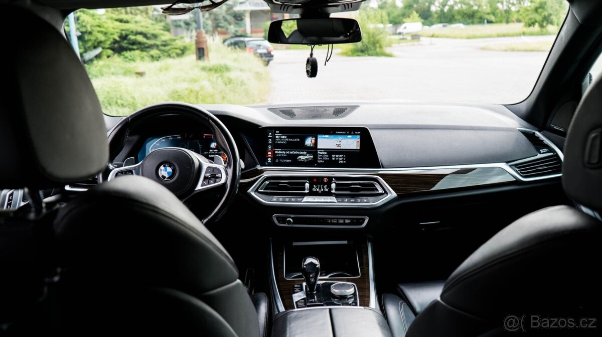 BMW X5m xDrive30d A/T - 9